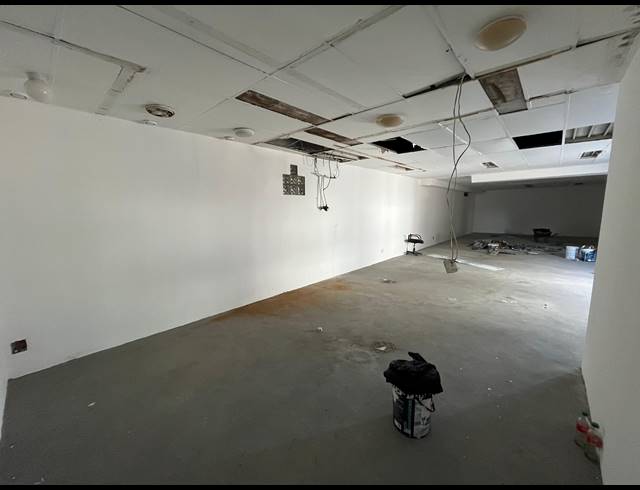149M² WAREHOUSE TO LET IN PARKLANDS
